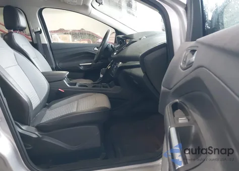 2017 Ford Escape Se из США, поврежденный, VIN 1FMCU0GDXHUC18120